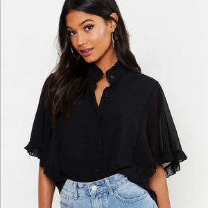 Ruffle angel sleeve button blouse
